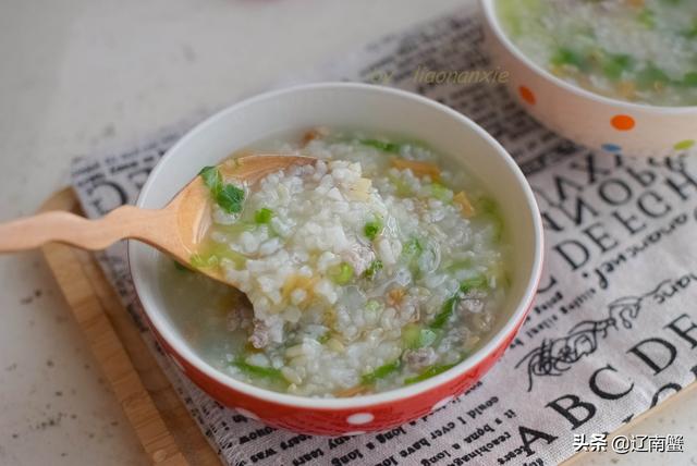 压力锅如何做青菜瘦肉粥，电压力锅瘦肉粥的做法（温暖全家人的胃）