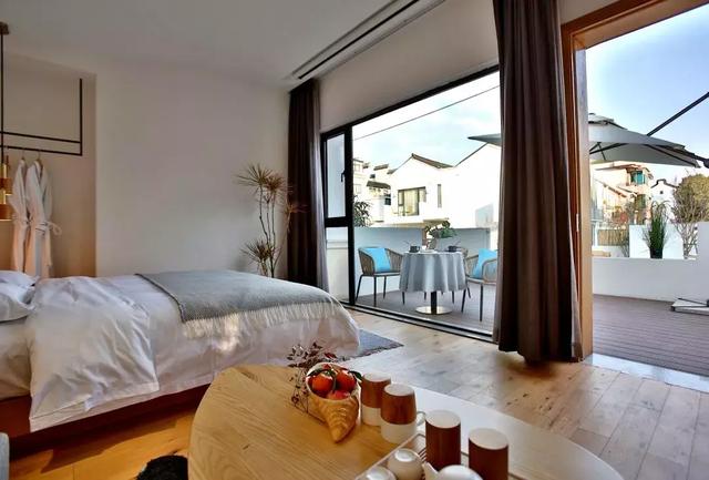 乌镇酒店前十排名，乌镇景区里面最好的酒店（乌镇首家微智能酒店）