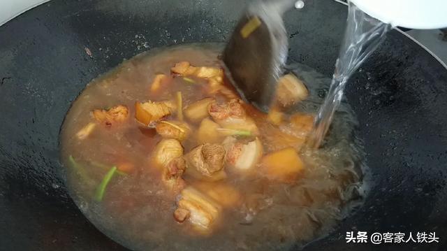 正宗焖肉的做法，最爱客家一道特色焖肉
