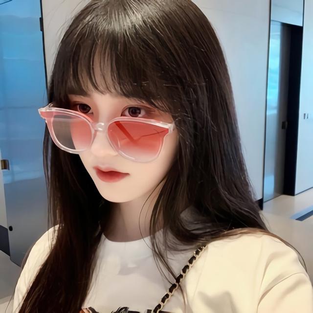 女生真人版头像，真人女生头像微信（一些甜美又有仙气的真人女生头像）