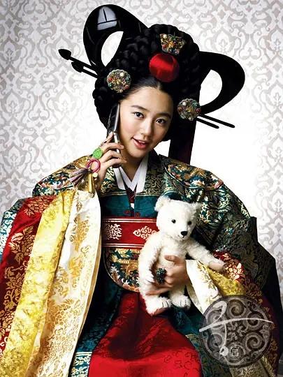 主演:朱智勋,尹恩惠,金桢勋,宋智孝豆瓣评分:7.