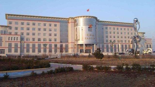 齐齐哈尔龙江县面积，齐齐哈尔龙江县面积多大（黑龙江寂寂无名的小县城）