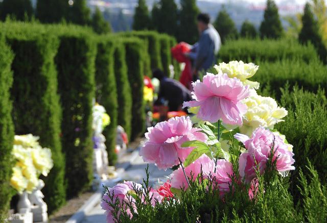 寒衣节是什么意思，寒衣节是什么意思含义介绍（寒衣节有哪些风俗活动）