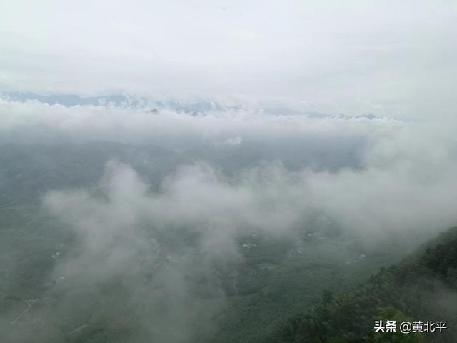 蜀南竹海在哪里，蜀南竹海什么时候去最好（四川宜宾市蜀南竹海）