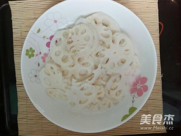 莲藕炒什么好吃，莲藕和什么菜搭配好吃（莲藕和它一起炒就是“天然泻药”）