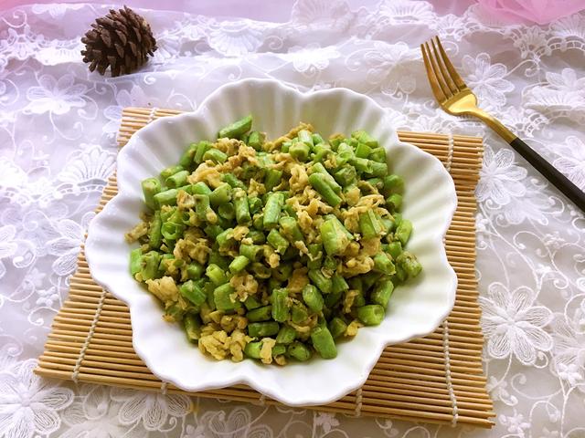 豆角鸡蛋怎么炒好吃，家常小炒菜谱1000大全（学会这样做豆角炒鸡蛋）