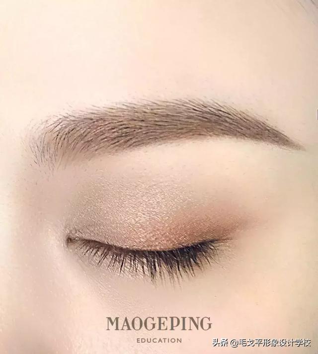 怎么修眉毛，怎样修眉毛好看又自然（超详细修眉画眉教程）