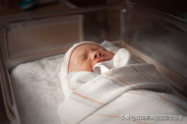 浩的寓意代表什么意思，浩用在名字中的寓意（200个楚辞里格局远大、思想精深的名字）