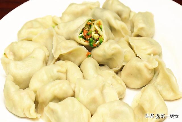 韭菜鸡蛋虾皮饺子，韭菜木耳鸡蛋虾皮蒸饺的家常做法（韭菜鸡蛋馅饺子这么调）