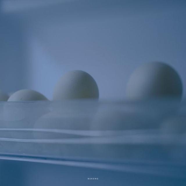 美好阳光且干净的女生头像  星空迷上了山野微信，美好阳光且干净的女生头像  星空迷上了山野，有雾有灯也有归人。（有哪些好看非人物的头像）