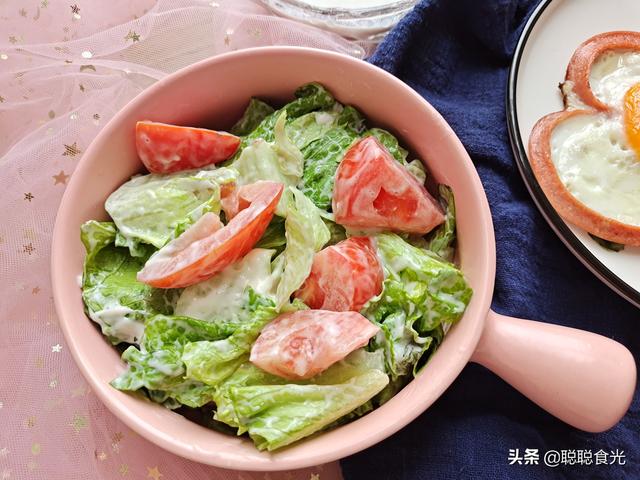 爱心早餐怎么做，爱心早餐制作方法（最适合520表白的爱心早餐）