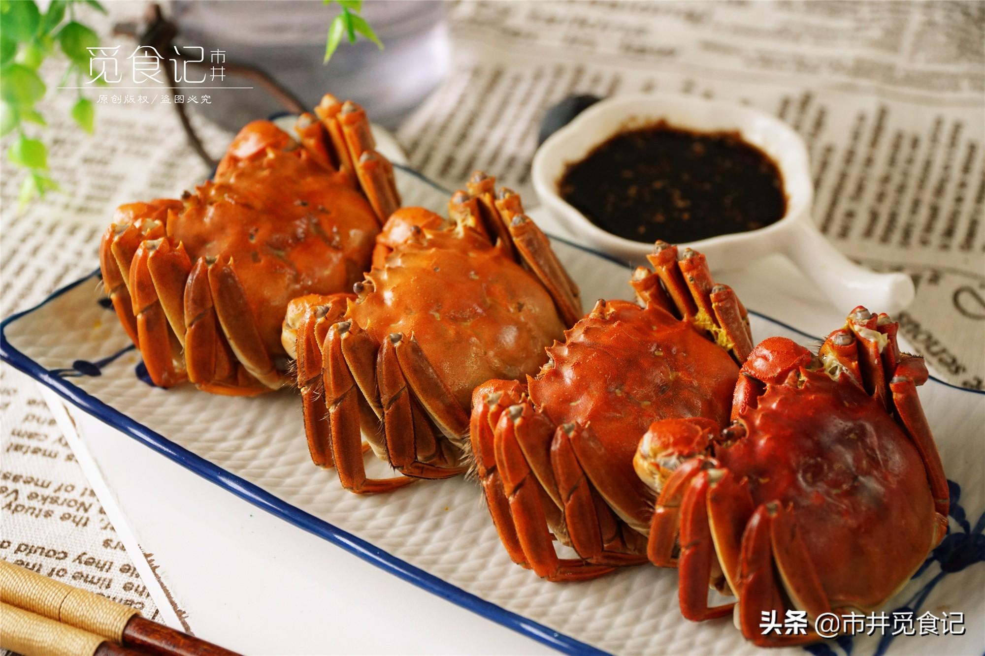 蒸大闸蟹不掉腿秘诀：冷水下锅、绑绳固定、火候精准，锁鲜保形一步到位