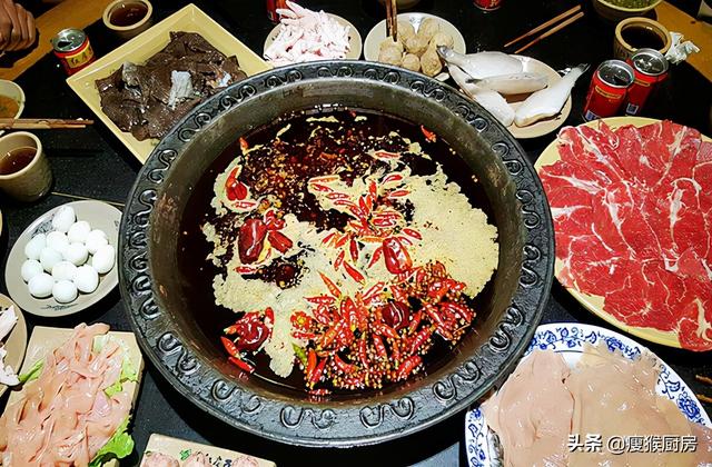 重庆人最喜欢吃的火锅是什么类型的呢，重庆人最喜欢吃的火锅是什么类型的呢图片（重庆最有名的10家火锅）