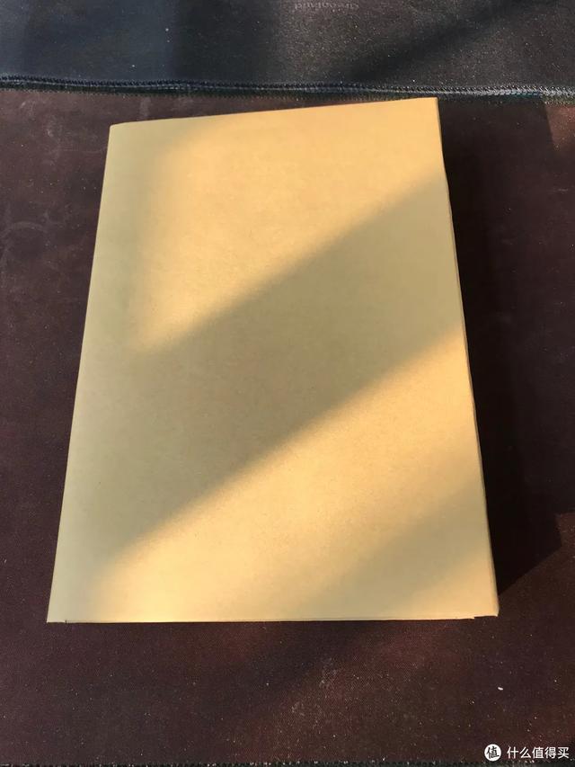 怎样简单包书皮，包书皮简单又好用的方法（包书皮，拢共分几步）