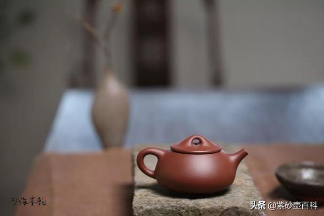 真紫砂壶价格，紫砂壶是真品价格（紫砂壶多少钱才是真的）