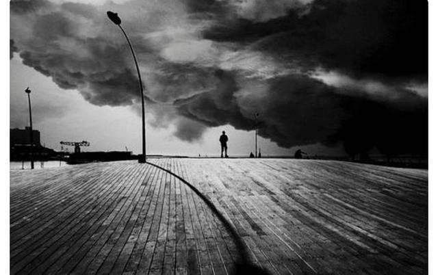 心情不好感觉压抑怎么办，很压抑怎么办（告诉你常用的九种心理发泄的方法。）