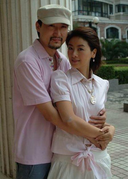 33岁经超，为何娶了大6岁且二婚的小李琳？