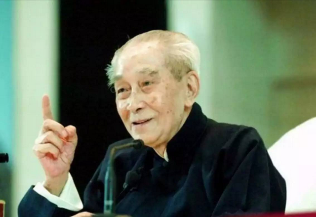 关于别裁的成语，裁的成语有哪些成语（半部论语治天下——南怀瑾《论语别裁》）