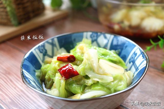杭白菜怎么炒好吃，杭白菜怎么炒好吃 潮州菜（春季最受欢迎的6道素菜）