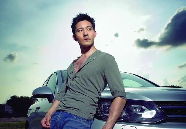 张翰几岁演的一起来看流星雨，张翰几岁（8位“演不了穷人”的男星）