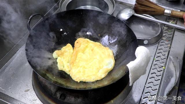 什么汤吃起来鲜香，常喝皮肤细腻脂肪偷偷溜