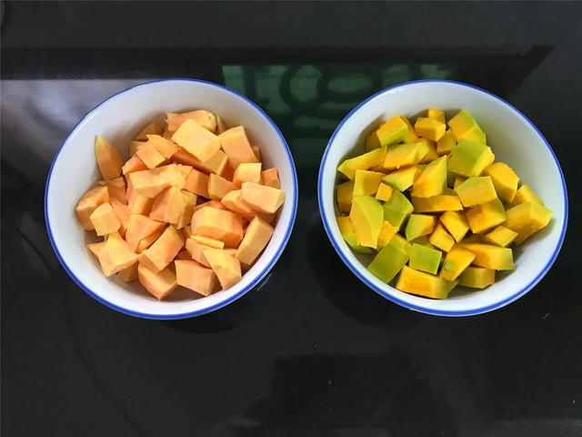 南瓜粥的做法和吃南瓜粥的好处，南瓜粥的做法和吃南瓜粥的好处与坏处（加两样食材熬成粥）