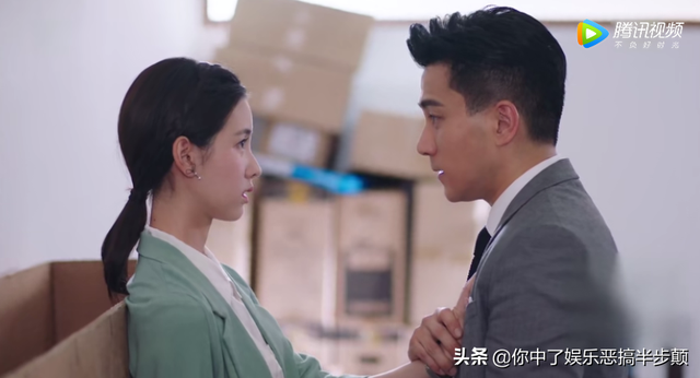 陈都灵高中丑事，陈都灵和章泽天合照（《这就是生活》开播错乱的多角恋情）