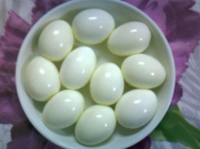 如何制作五香卤鸡蛋，自制五香卤鸡蛋的做法（农村老奶奶教你做卤鸡蛋）