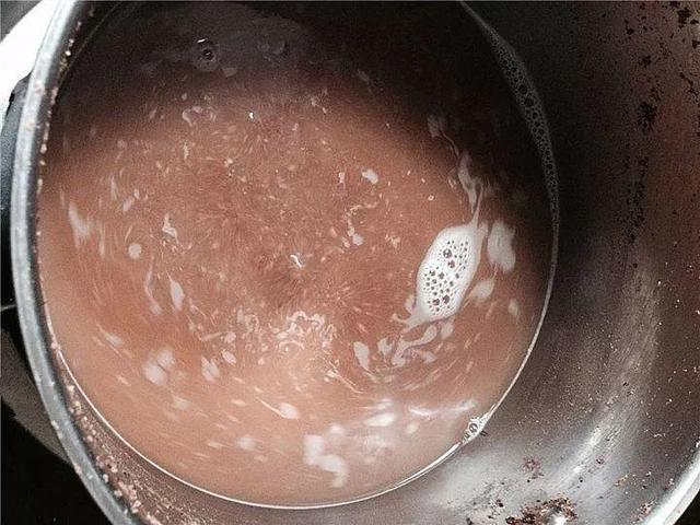 家里有鼻涕虫怎么消灭，鼻涕虫怎么彻底消灭（自制天然杀虫水）