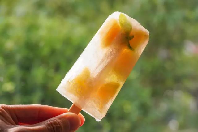 冰棍的制作方法,油炸老冰棍的制作方法(水果棒冰、酸奶棒冰、自制梦龙) 冰棍的制作方法,油炸老冰棍的制作方法(水果棒冰、酸奶棒冰、自制梦龙)