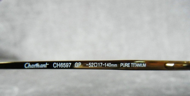 眼科cyl多少是正常，眼科cyl-1.25（镜片镜架选择总攻略）