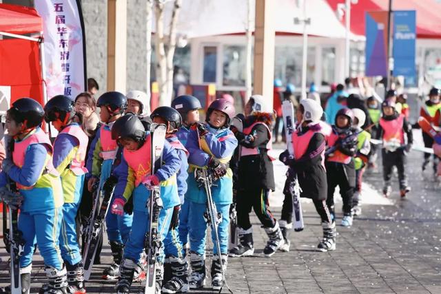 吉林市十大滑雪场，江南美女打卡吉林四大滑雪场