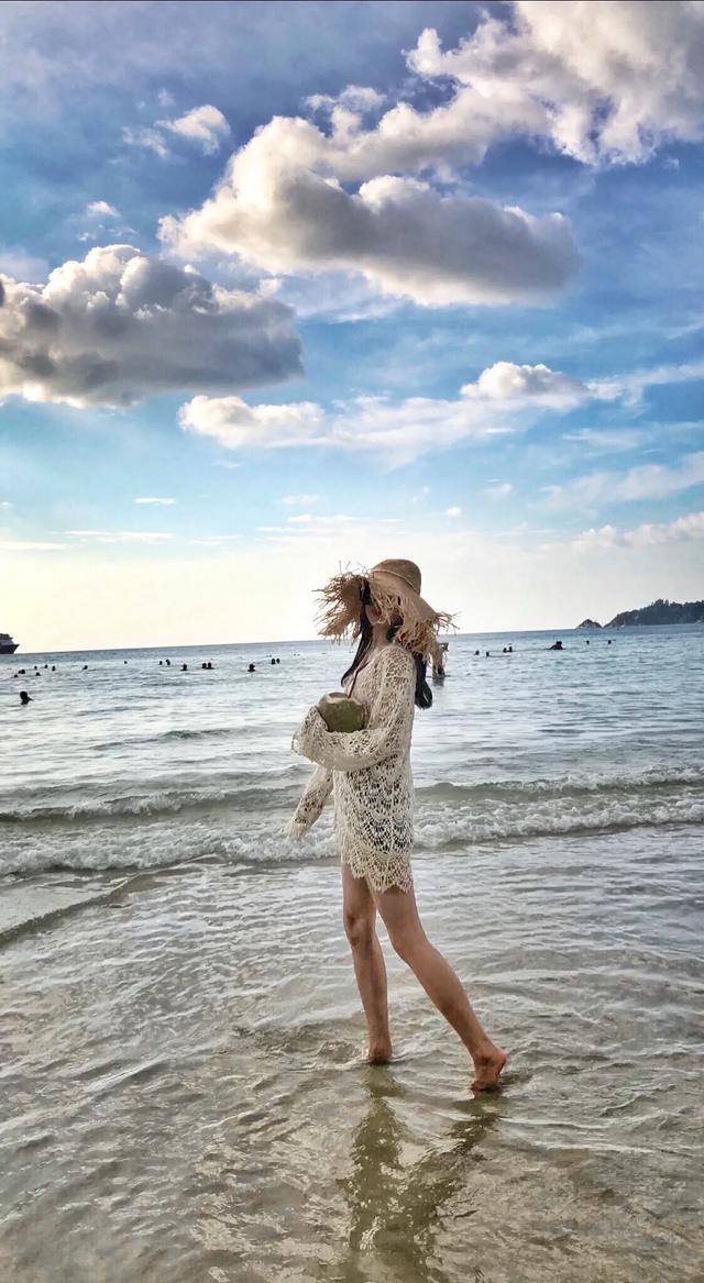 什么是反骨,什么是反骨耳(普吉之行<杨亭>海边留影纪念) 什么是反骨,什么是反骨耳(普吉之行<杨亭>海边留影纪念)