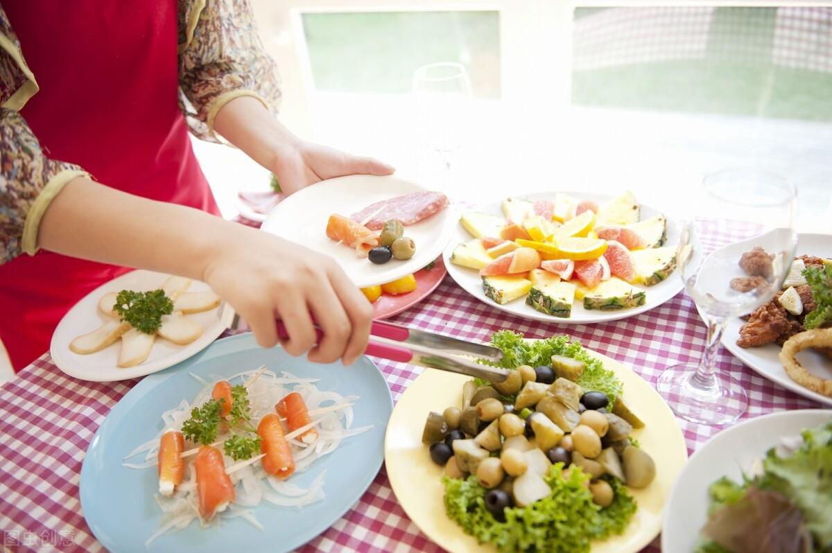 子宫肌瘤不能吃什么水果(子宫肌瘤注意哪些食物不能吃)