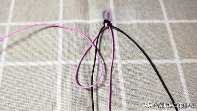 桃花手链编法教程，桃花手链编法教程全过程（桃花手链编绳图解教程）