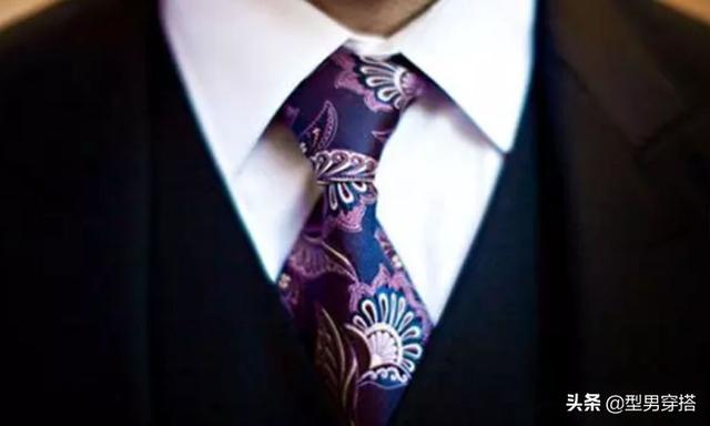 打领带的图解，打领带的意义（霸总撩人动作”扯领带“）