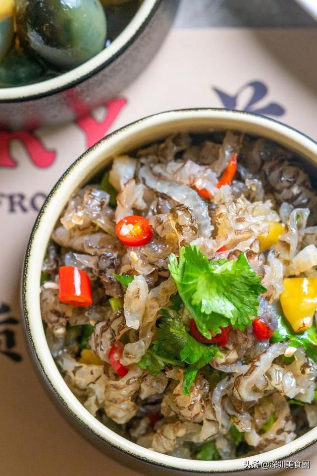 扛把子念kang还是gang呢，扛把子怎么读gang（蛙小侠，内讧了）