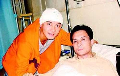 绝代双骄张卫健，新绝代双骄结局是什么（演戏时谢霆锋张卫健将小白龙打进医院）