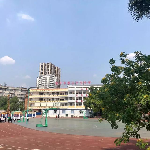 西昌市南宁中学图片