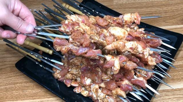 猪肉串的腌制方法，猪肉串的腌制方法又嫩（配方做法详细告诉你）