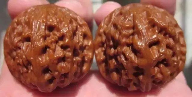 文玩核桃狮子头36万，赌核桃（文玩核桃狮子头大全）