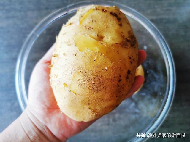 自制薯条和冷冻薯条区别，不加淀粉制作的薯条会好吃么