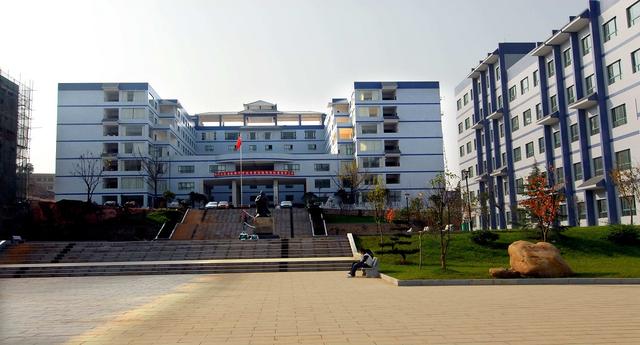 重庆十大民办大学排名，2020重庆民办大学排名（最新2022年重庆市民办大学排名出炉）