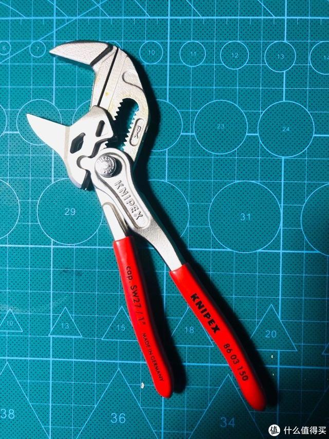 十字螺丝拧花了怎么办，螺丝拧花了如何拧出来（说说钳子-历史、原理、构成和选择）