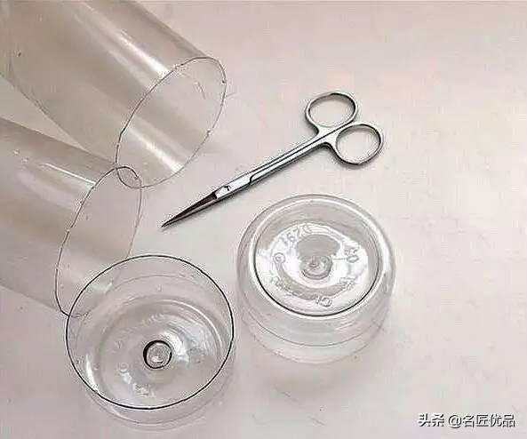 用矿泉水瓶做手工简单又漂亮，简易好看矿泉水瓶手工（趣味变废为宝手工制作）