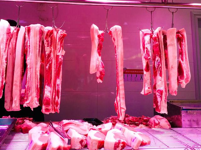 猪后腿肉怎么做好吃，前腿、后腿、五花、梅花有啥区别（猪后腿肉怎么做好吃腊肉）