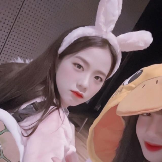 闺蜜四人头像一人一张，闺蜜四人头像微信（两人、四人都有哦）