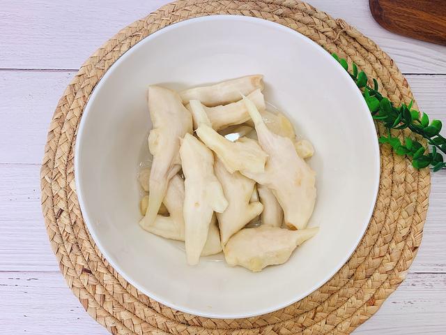 家常腌生姜的正确做法，80岁外婆这样腌生姜