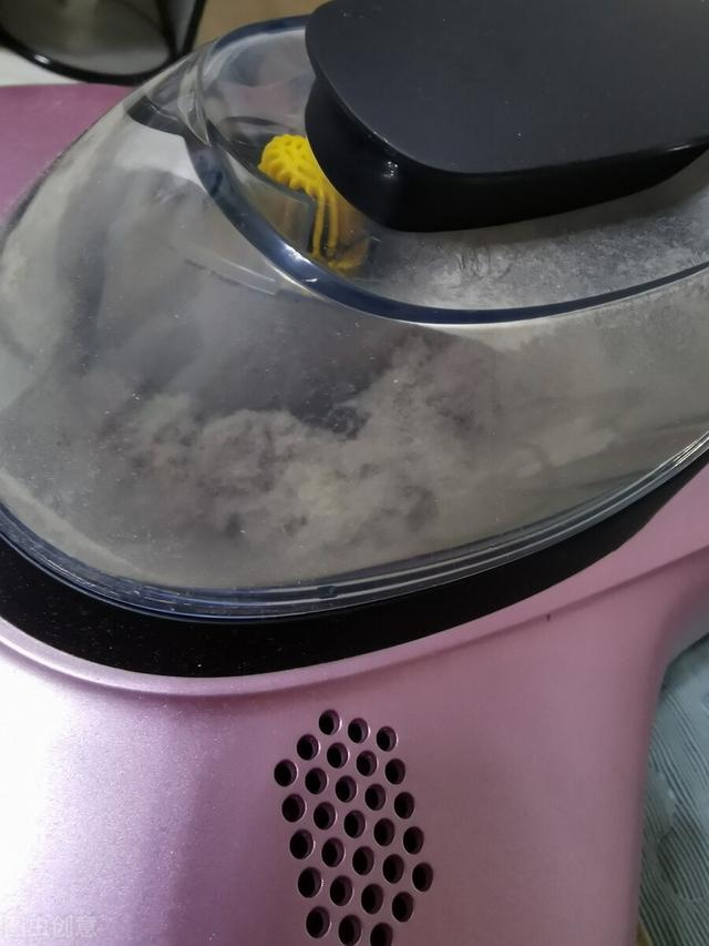 狗毛如何处理干净，狗毛怎么处理啊（怎么清除家里的猫毛狗毛）