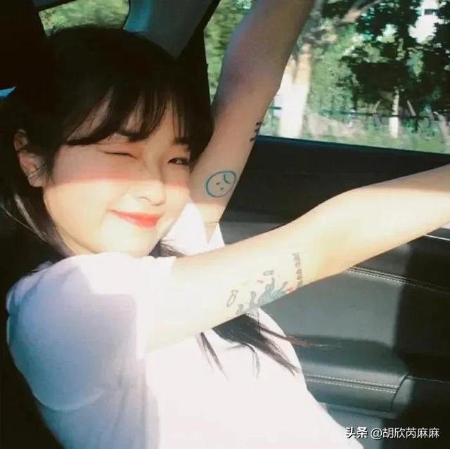 皆甜:动漫古风头像女/跨过星河迈过月亮去迎接更好的自己，星空头像女生动漫古风微信（跨过星河迈过月亮去迎接更好的自己.）